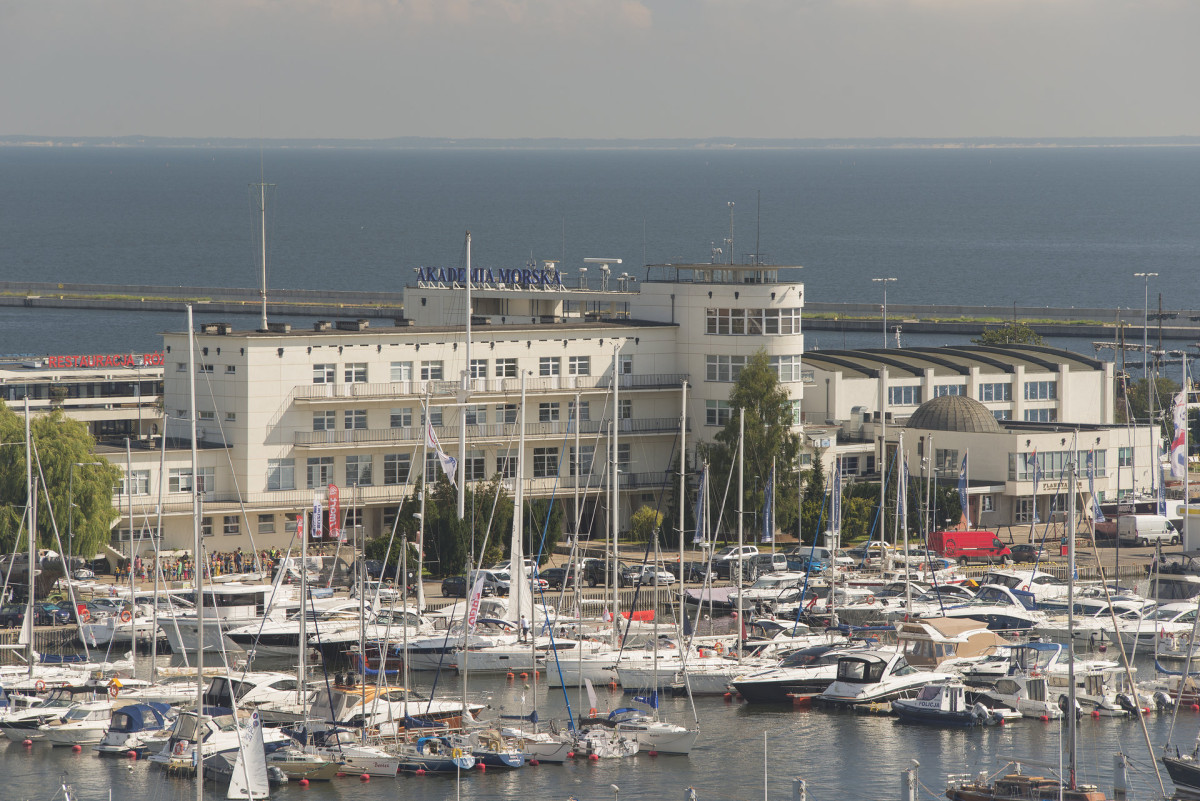 Zapsáno do UNESCO: Polish Sailor's House, nyní Gdynia Maritime University, 3 Jana Pawła II Avenue