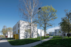 Městské bytové domy v Plzni, Projectstudio8: K realizaci bytovek, které navrhli titíž architekti, se přistoupilo mezi lety 2019 a 2022