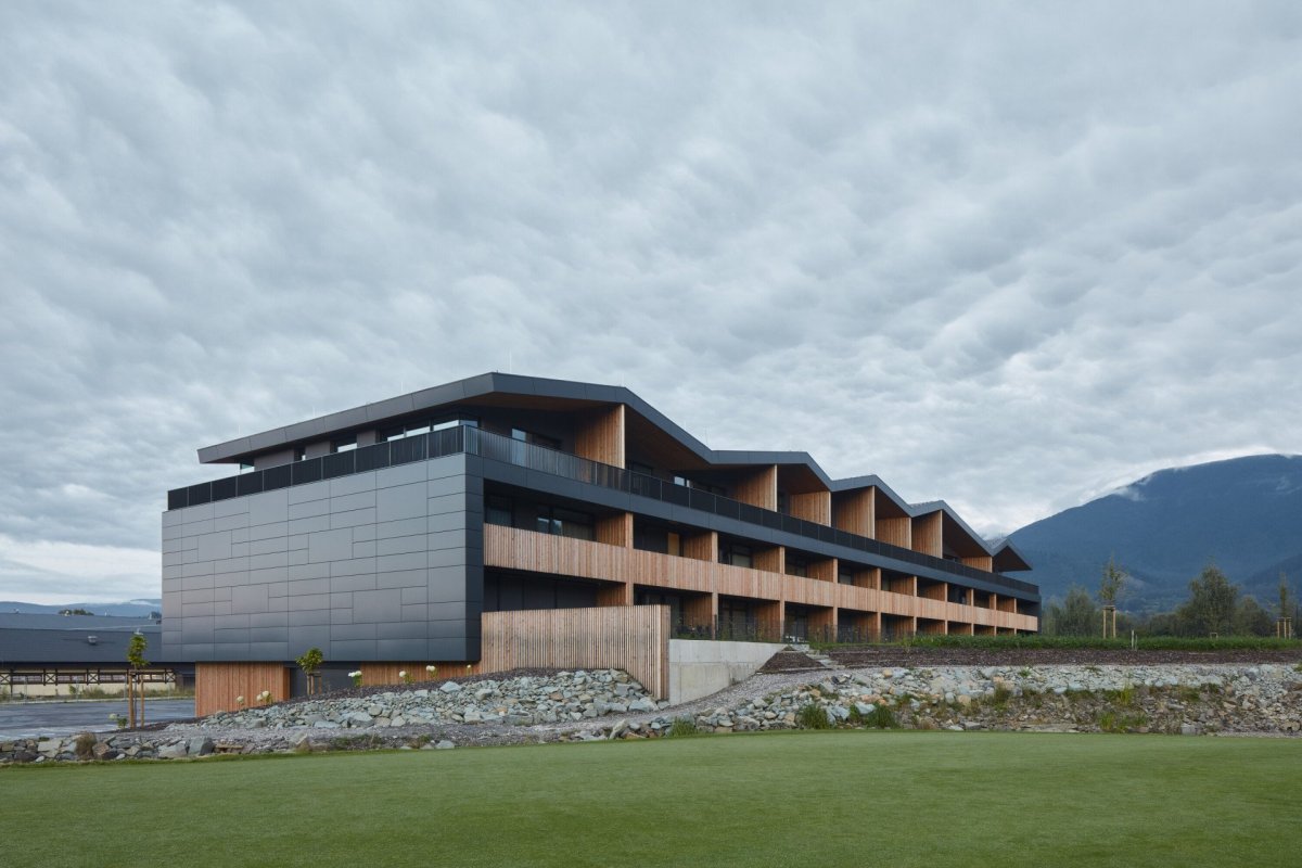 Tee House Beskydy, CMC architects/ Vít Máslo, David R. Chisholm