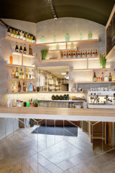 Kryštof Blažek, Interiér restaurace Modrý Zub - foto