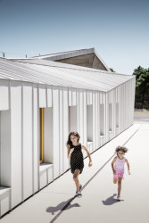 Dětský hospic v Katánii od florentského studia FRONTINITERRANA