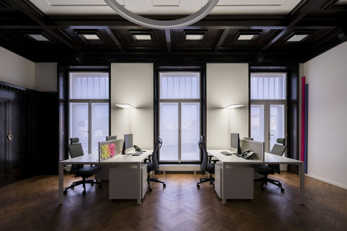 Rekonstrukce bytu továrníka na současné kanceláře, barbora léblová interiors & architecture