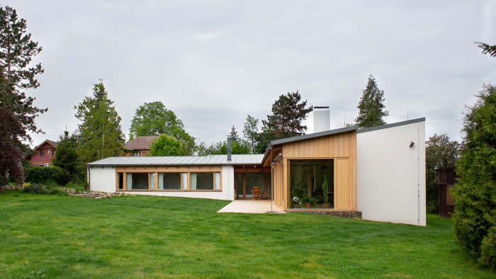 Rodinný dům v Mníšku pod Brdy od Víta Podráského