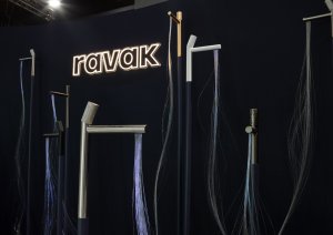 Ravak představil na letosním Designbloku novou kolekci vodovodních baterií Revers designérů Romana Vrtišky a Vladimíra Žáka.