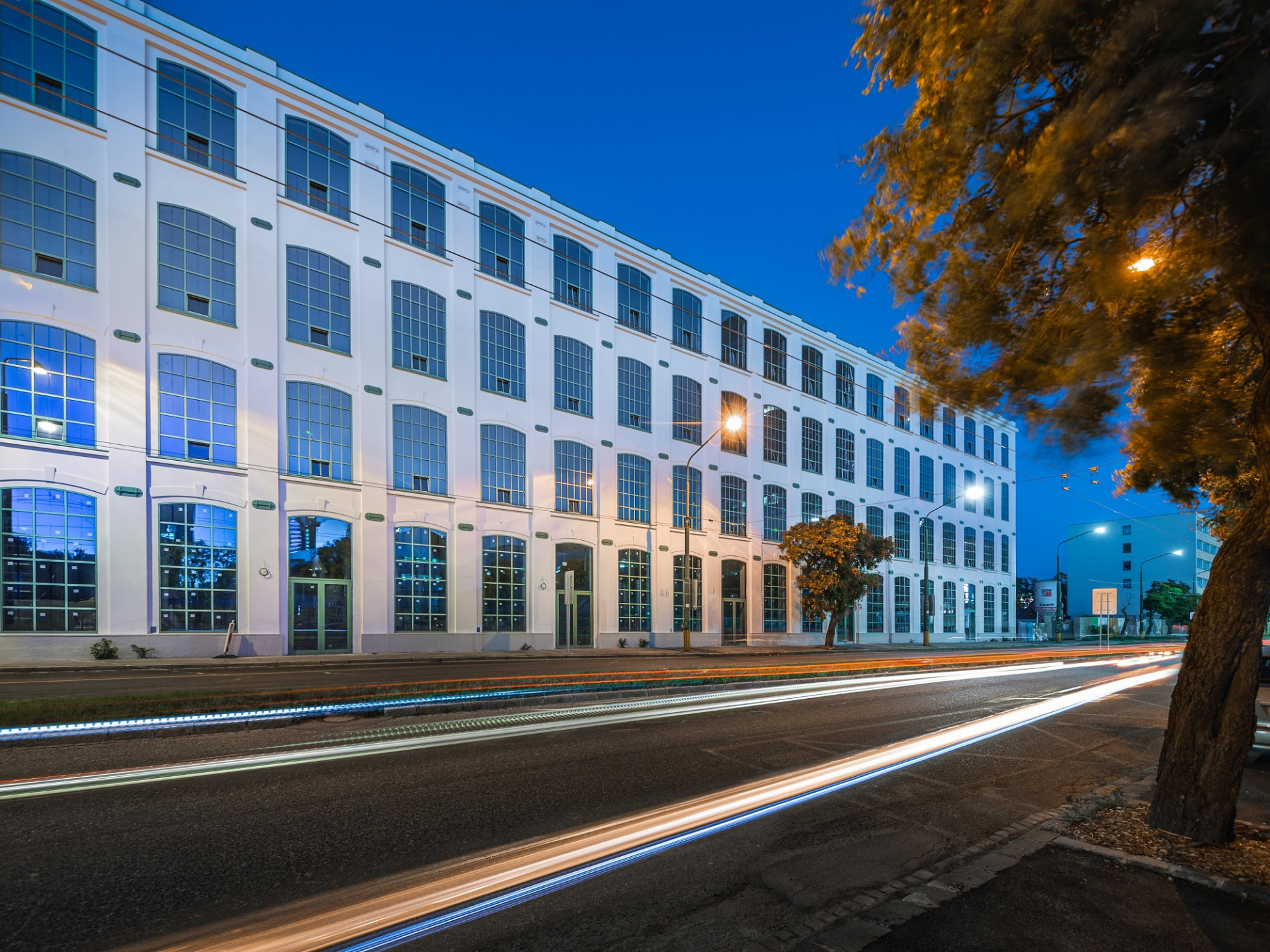 Rekonstrukce přádelny v areálu bývalé Bratislavské cvernové továrny od studia Bouda Masár architekti