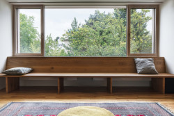 .... či ubytování přátel (Rekonstrukce domu na Břevnově; Mimosa architekti)