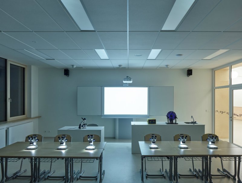 Základní škola Amos pro Psáry a Dolní Jirčany, SOA architekti