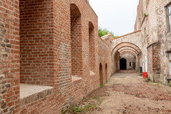 Oživení pevnosti Josefov, ateliér SVIŽN: spojnice III. a IV. Bastionu po obnově