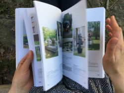 Kniha Sochy a Města Morava - Výtvarné umění ve veřejném prostoru 1945 - 1989.