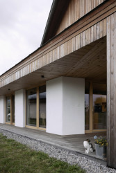 Rodinný dům Slamák v Liptovském Jánu od Martina Boleše, Aleše Berece a Eriky Bolešové