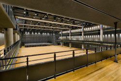 Atelier 8000, Interiér multifunkční haly Forum Karlín - foto