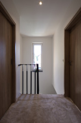 Proměna chaty v rodinný dům od studia Prajaga v Praze