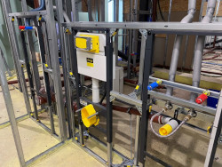 Předstěnový systém pro suchou výstavbu Prevista Dry Plus.