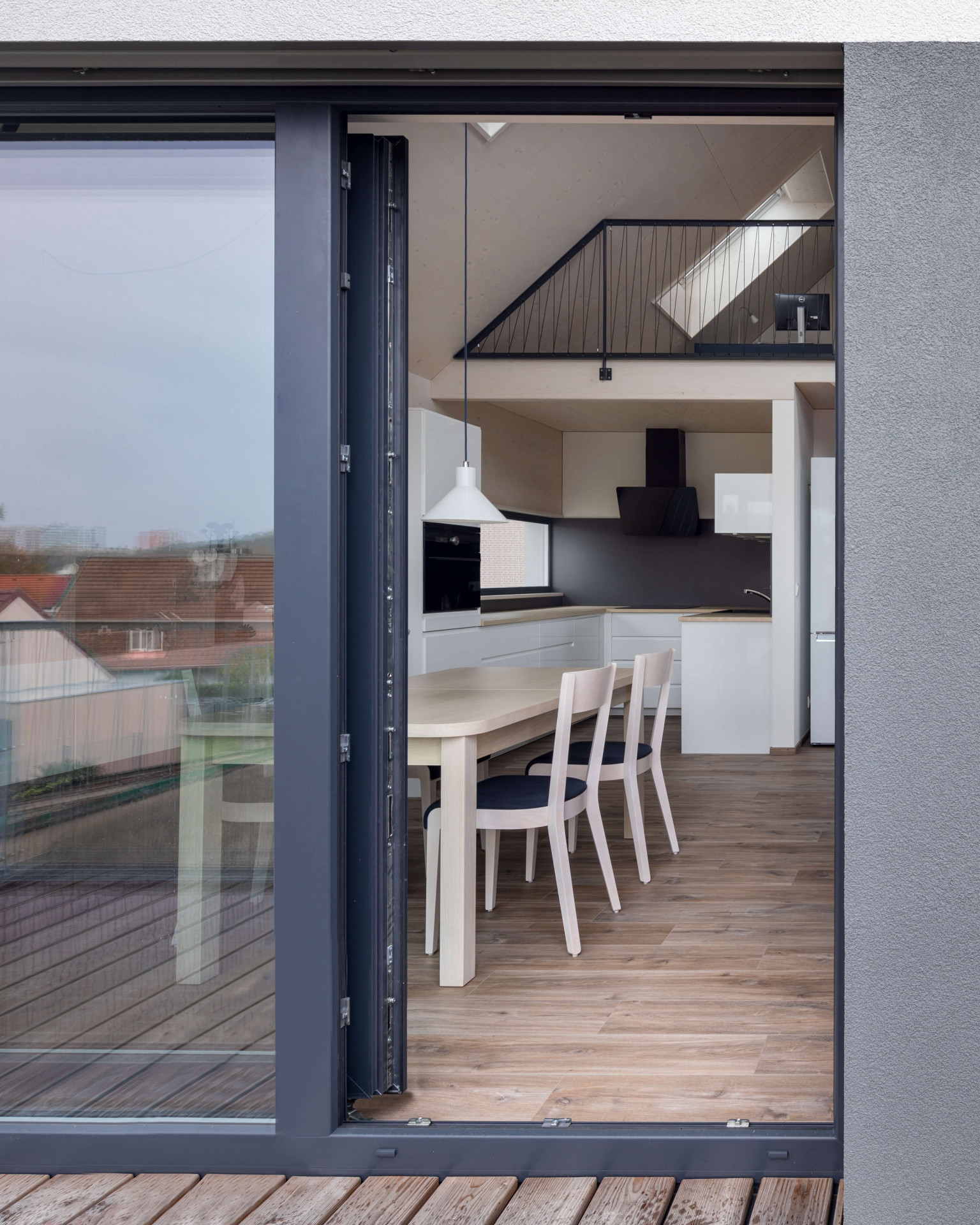 Rodinný dům v Kyjích, Prodesi/Domesi