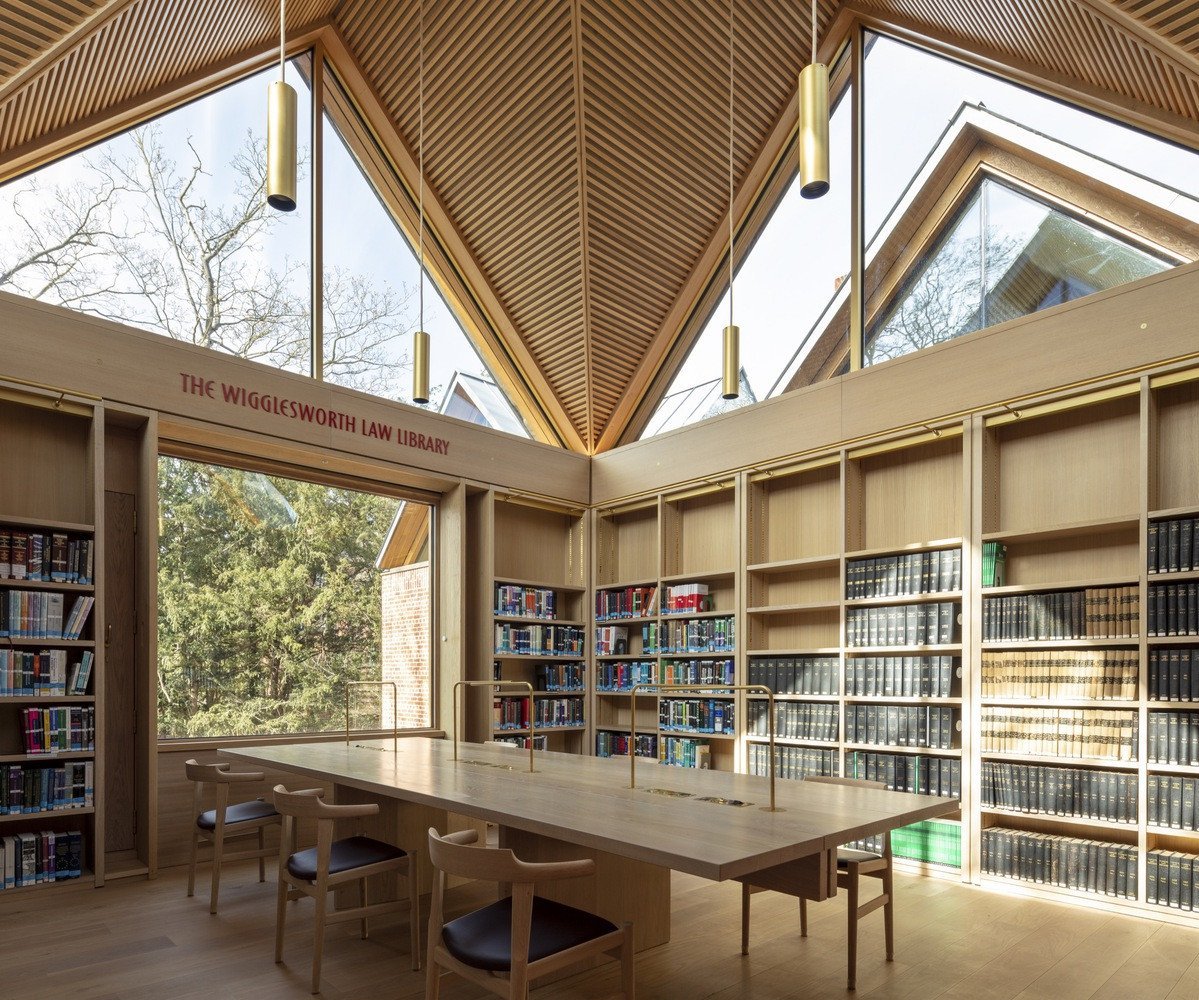 Nová knihovna při Magdalene College Cambridgeské univerzity od Niall McLaughlin Architects