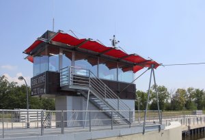 Vltavská vodní cesta - velín České Vrbné - foto