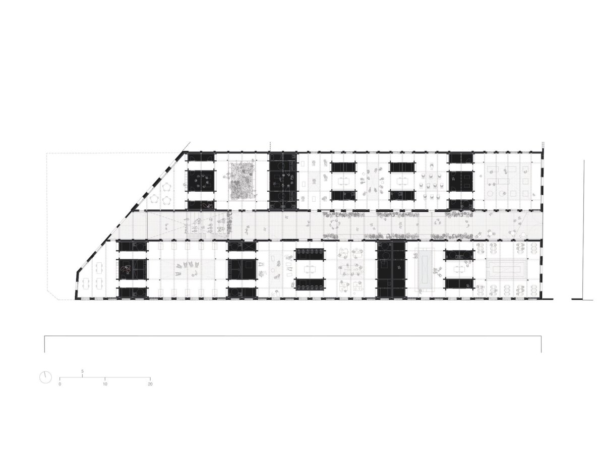 Půdorys (Sociální projekt v bývalé textilní továrně; H ARQUITECTES)