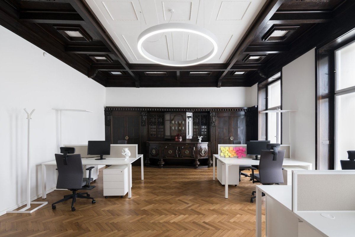 Rekonstrukce bytu továrníka na současné kanceláře, barbora léblová interiors & architecture