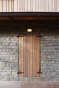Přestavba chaty ve Svatém Petru, Znamení čtyř - architekti