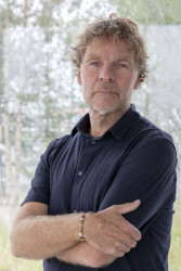 Architekt a zakladatel studia MVRDV Winy Maas