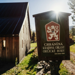 Dostavba chalupy Anička , Refuel works / Zbyněk Ryška, Jan Skoupý