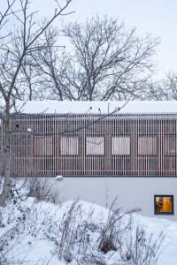 Lihovar s pěstitelskou pálenicí od OBJEKTOR ARCHITEKTI