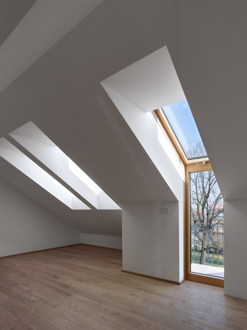 Bytový dům Komenského v Lysé nad Labem od Stempel Tesař architekti