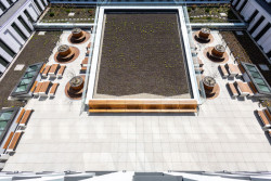 Vysoká škola báňská v Ostravě má novou budovu ekonomické fakulty. Navrhlo ji studio CHVÁLEK ATELIÉR s.r.o.