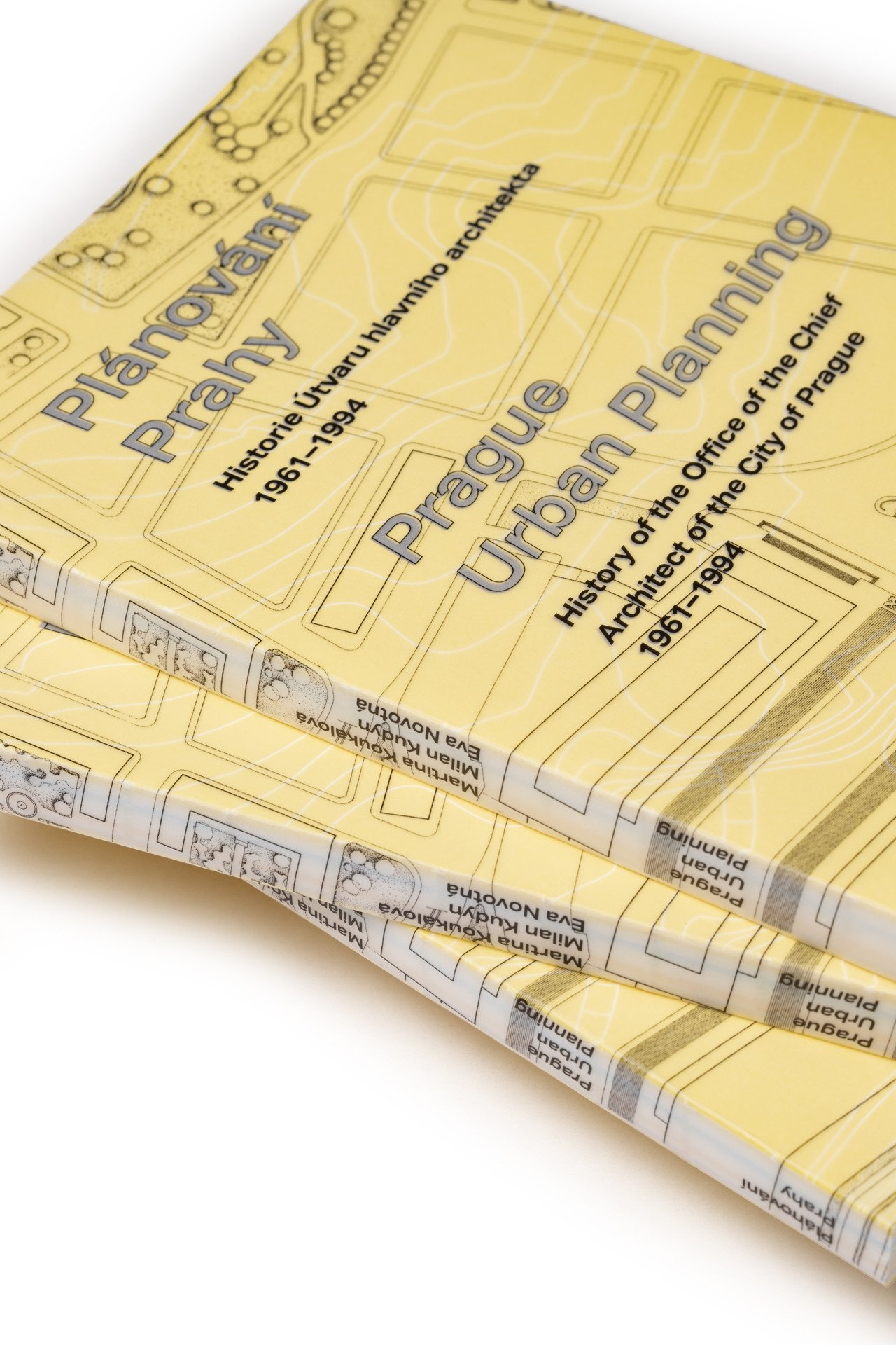 IPR vydává svou první publikaci Plánování Prahy: Historie Útvaru hlavního architekta 1961–1994