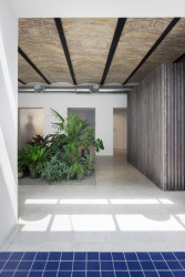 Spa centrum v Bratisavě od Grau Architects