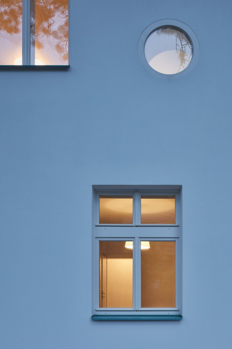 Vila s fontánou, Mjölk architekti