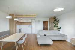 Byt Košíře, NEUHÄUSL HUNAL