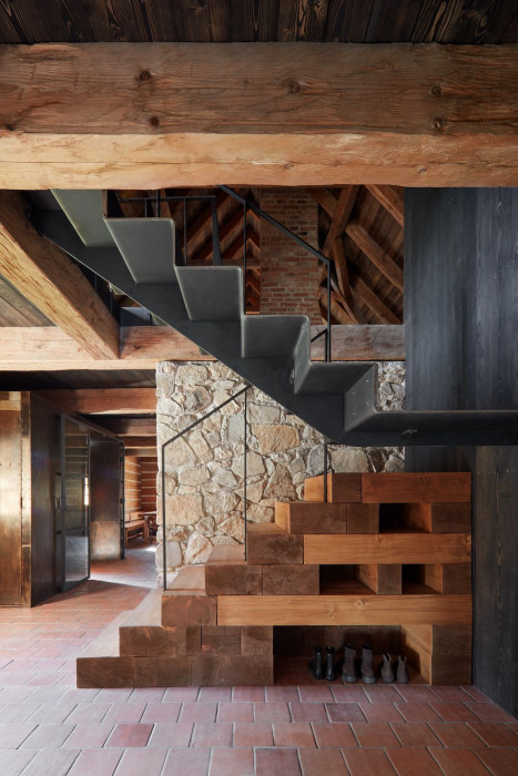 Lenka Míková, rekonstrukce usedlosti v Jižních Čechách