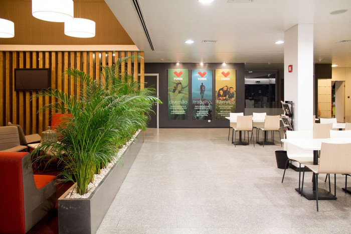 Estúdio AMATAM, TONIK Health Club Social Areas Refurbishment - foto