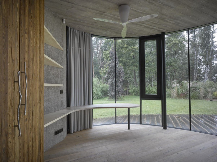 Daniela Polubědovová, Rodinný dům Srdce