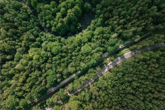 Cyklostezka v původním historickém vodním kanálu mezi Loučovicemi a Vyšší Brodem od A8000
