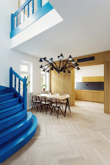 Rekonstrukce vily na Vinohradech od edit! architects