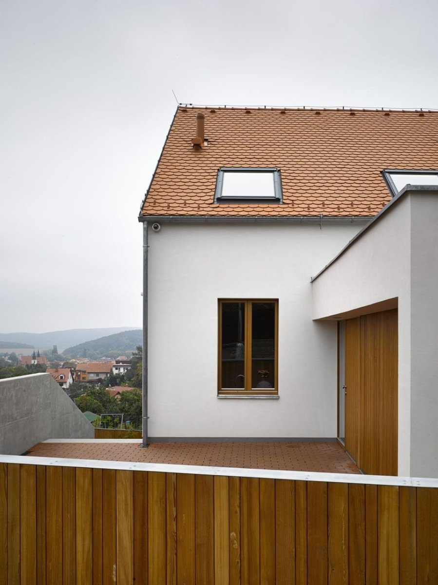 Jaroušek Rochová architekti, RD v Brně-Žebětíně - foto
