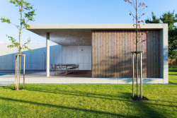 Rodinný dům s atriem od Jiřího Vokřála a Hany Horákové