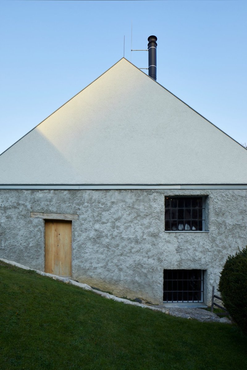 Proměna hospodářské usedlosti s mlýnem na Slovensku od RDTH architekti