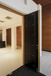 Smuteční síň ve Spytihněvi, Ivan Bergmann - foto