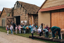 Festival zaCHRAŇTE stodoly proběhne 21. června 2025 v malebné obci Hrubá Vrbka na Hodonínsku.  
