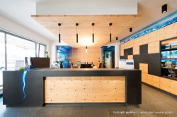 ADMONTER – dřevěné podlahy pro hotely, restaurace a kanceláře - foto