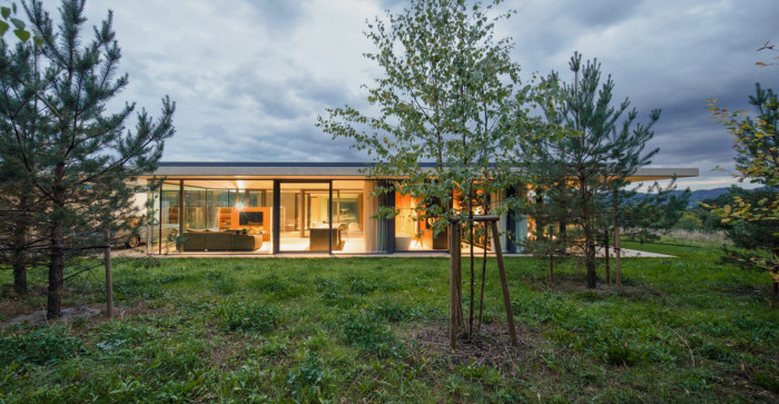  (Rodinný dům v Novém Jičíně – Žilině; Kamil Mrva Architects)