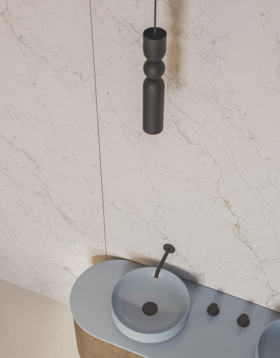 Leštěný tvrzený kámen Calacatta Olympos od TechniStone.