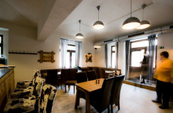 skutek architecture, Stejkárna / holešovickej steakhouse – foto