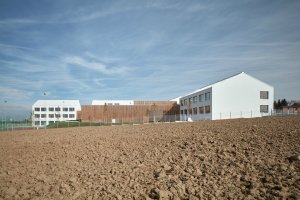 Základní škola Amos pro Psáry a Dolní Jirčany, SOA architekti
