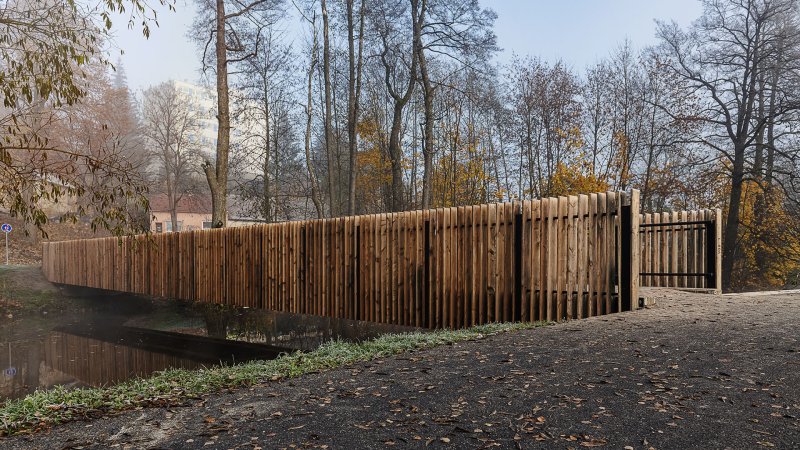 V Bourání archietkti mluvili také o Farské lávce ve Žďáře nad Sázavou,