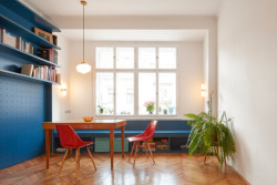 Základem rekonstrukce bytu na Letné bylo zachování jeho stávající dispozice. (Rekonstrukce bytu na Letné; 0,5 Studio)