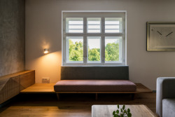 Rekonstrukce prvorepublikové vily v Praze od No Architects